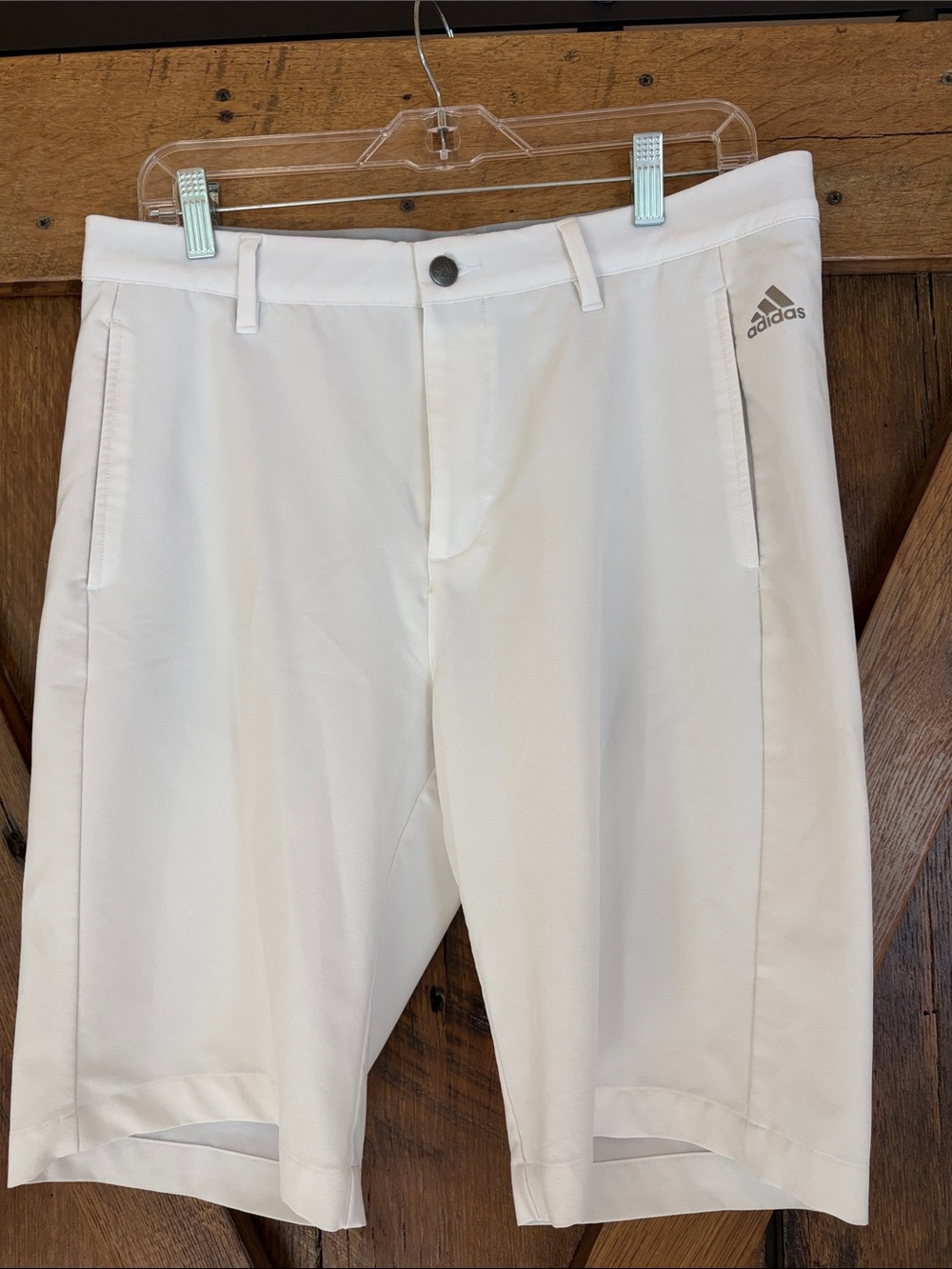 Adidas Men’s Size 32 White Ultimate365 Golf Shorts